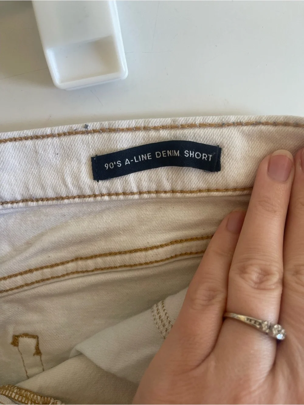 Women's/Juniors White 90’s A-Line Denim Shorts